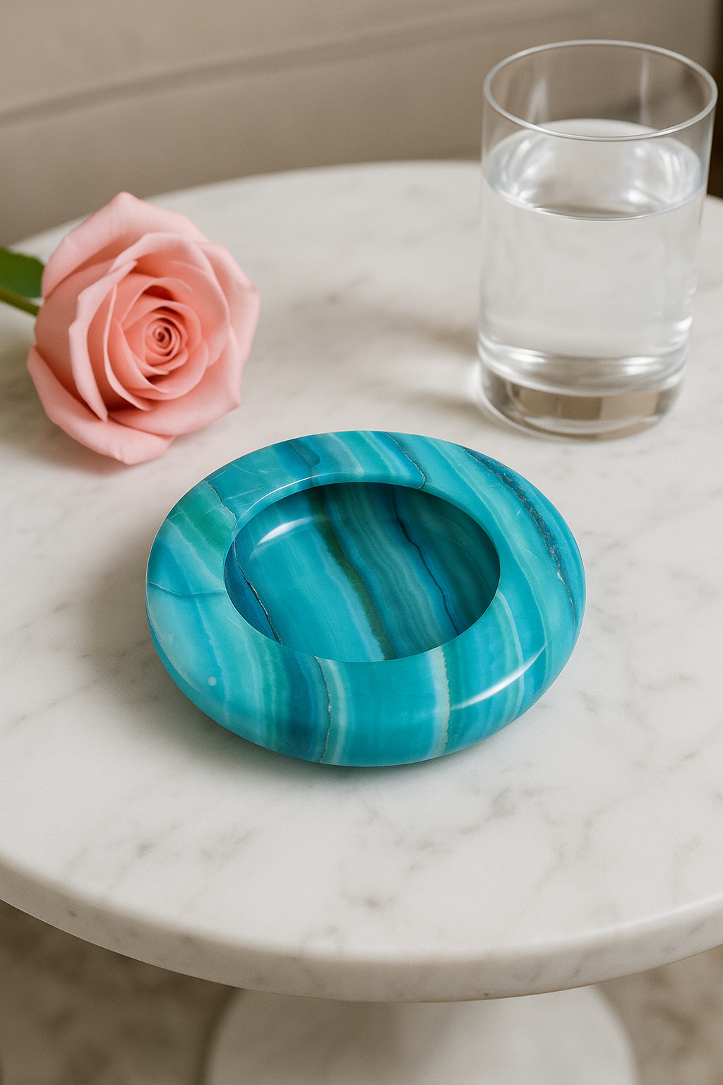 طفاية من الرخام الطبيعى ازرق