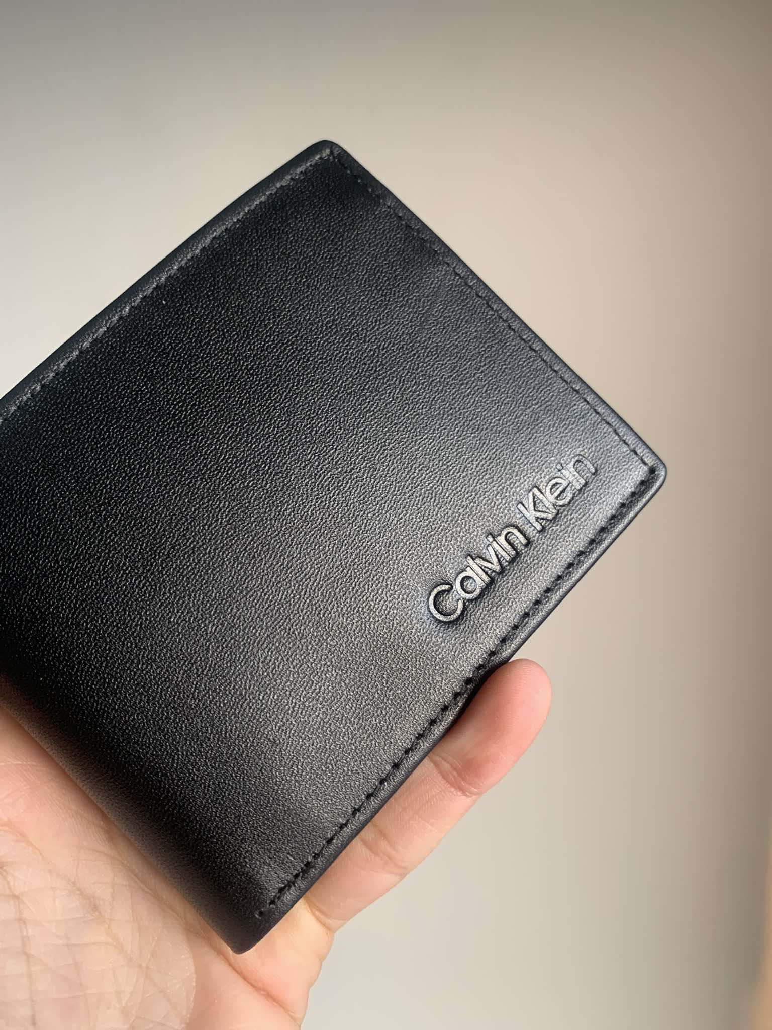 محفظه جلد طبيعي