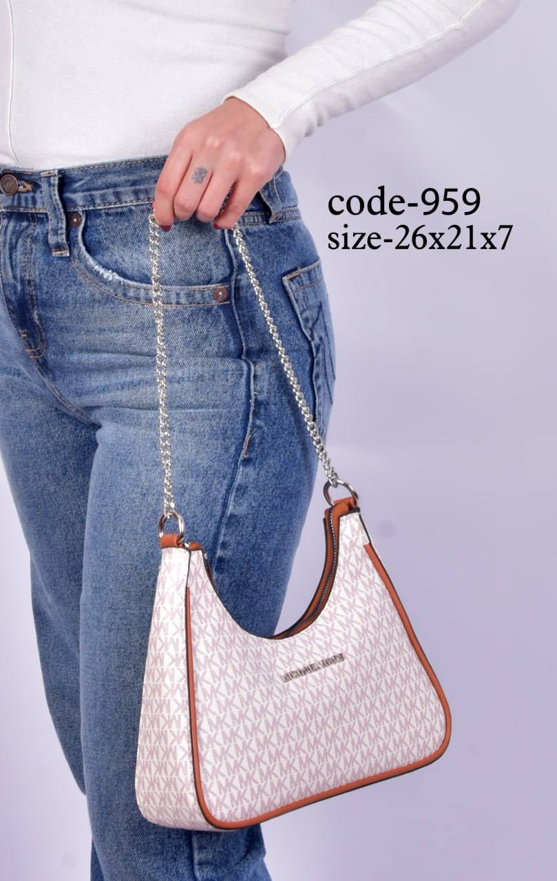 كروس مايكل كورس الاجا